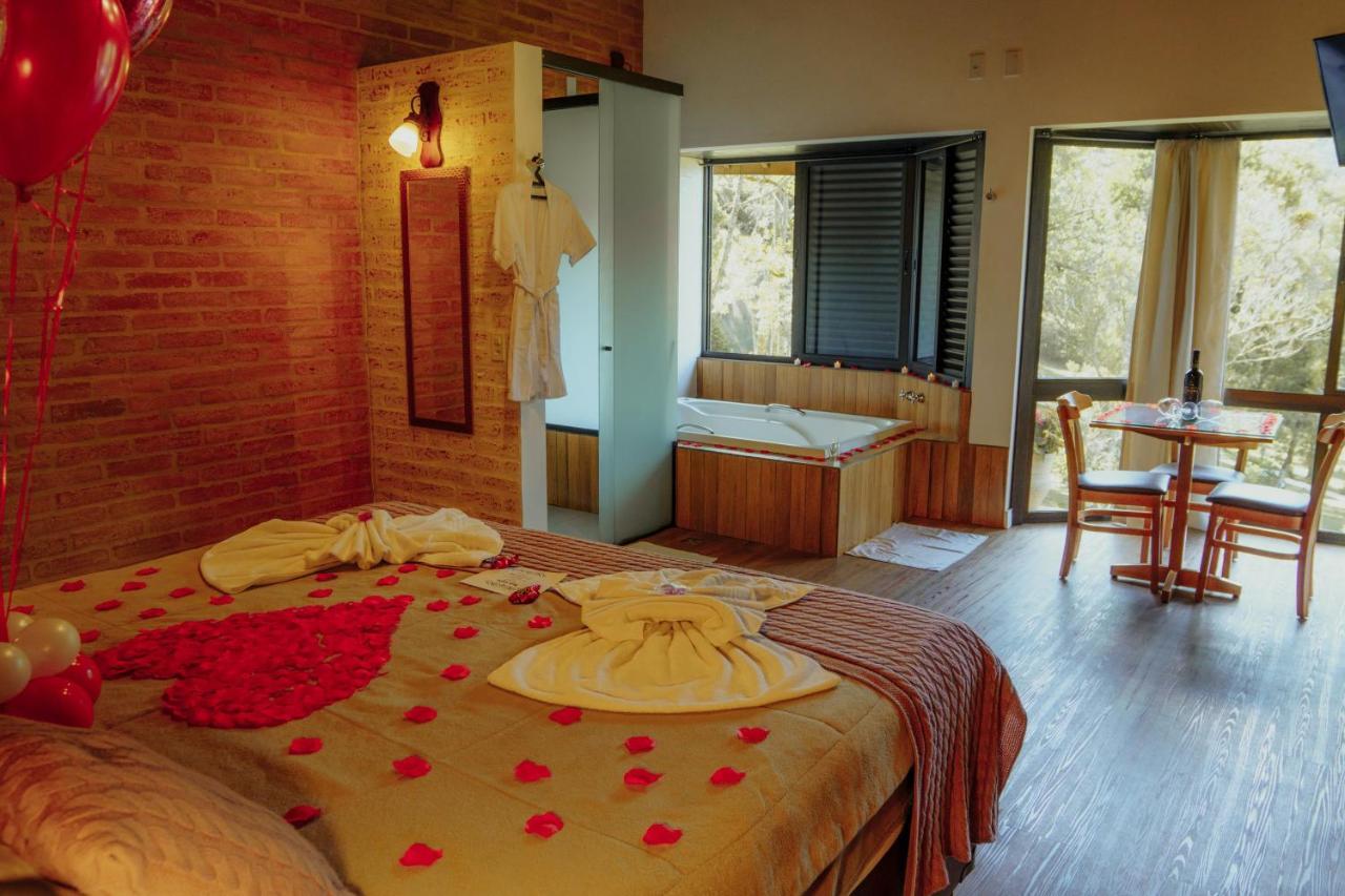 Terrazzo Dos Alpes Hotel Monte Verde  Bagian luar foto