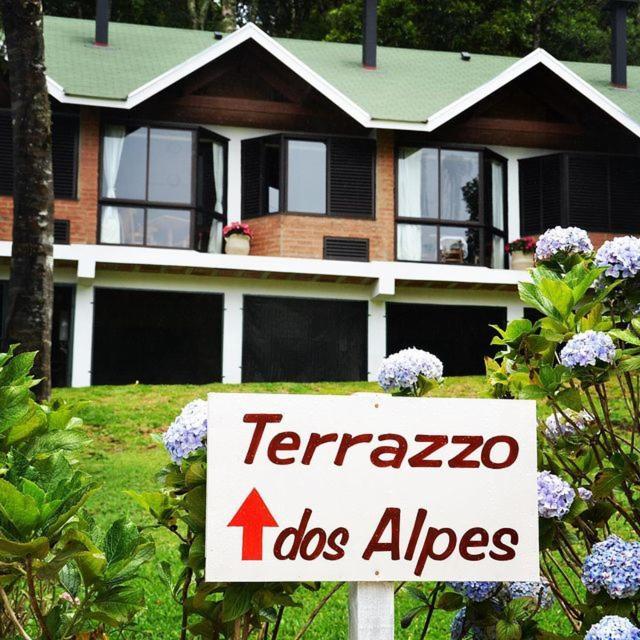 Terrazzo Dos Alpes Hotel Monte Verde  Bagian luar foto
